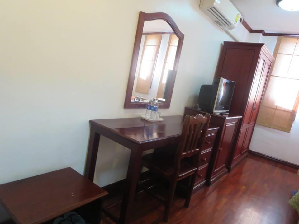 คำปัน บูทิก โฮเต็ล Hotel Ban Nongdouang ภายนอก รูปภาพ