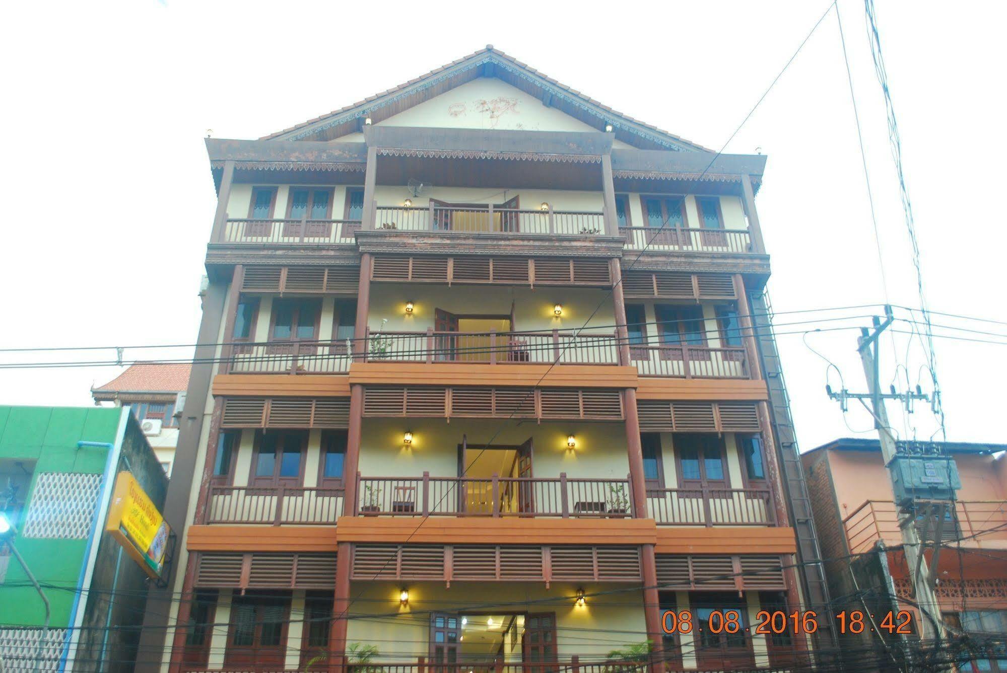 คำปัน บูทิก โฮเต็ล Hotel Ban Nongdouang ภายนอก รูปภาพ