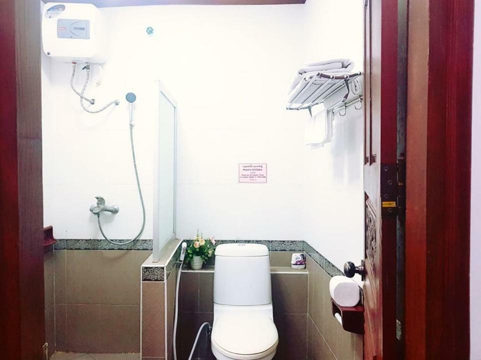 คำปัน บูทิก โฮเต็ล Hotel Ban Nongdouang ภายนอก รูปภาพ